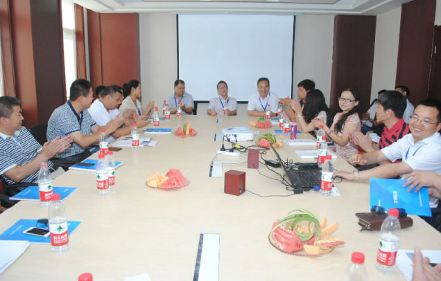 西北大学EDP同学会走进DB多宝体育网址电气(图2)