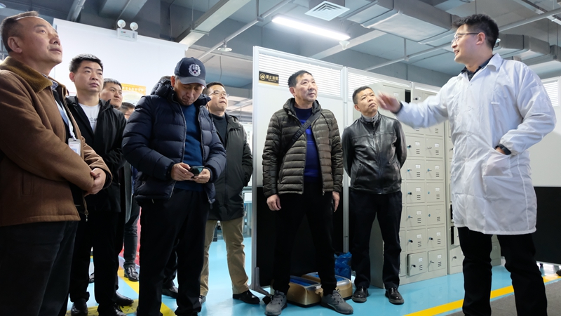 西安理工大学EMBA西安校友会|DB多宝体育网址电气研习暨2021年迎新年会圆满成功(图6)