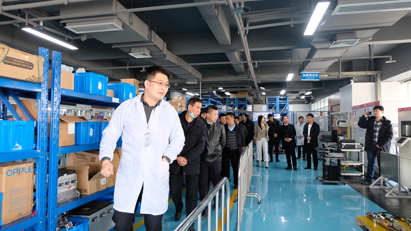 西安理工大学EMBA西安校友会|DB多宝体育网址电气研习暨2021年迎新年会圆满成功(图8)