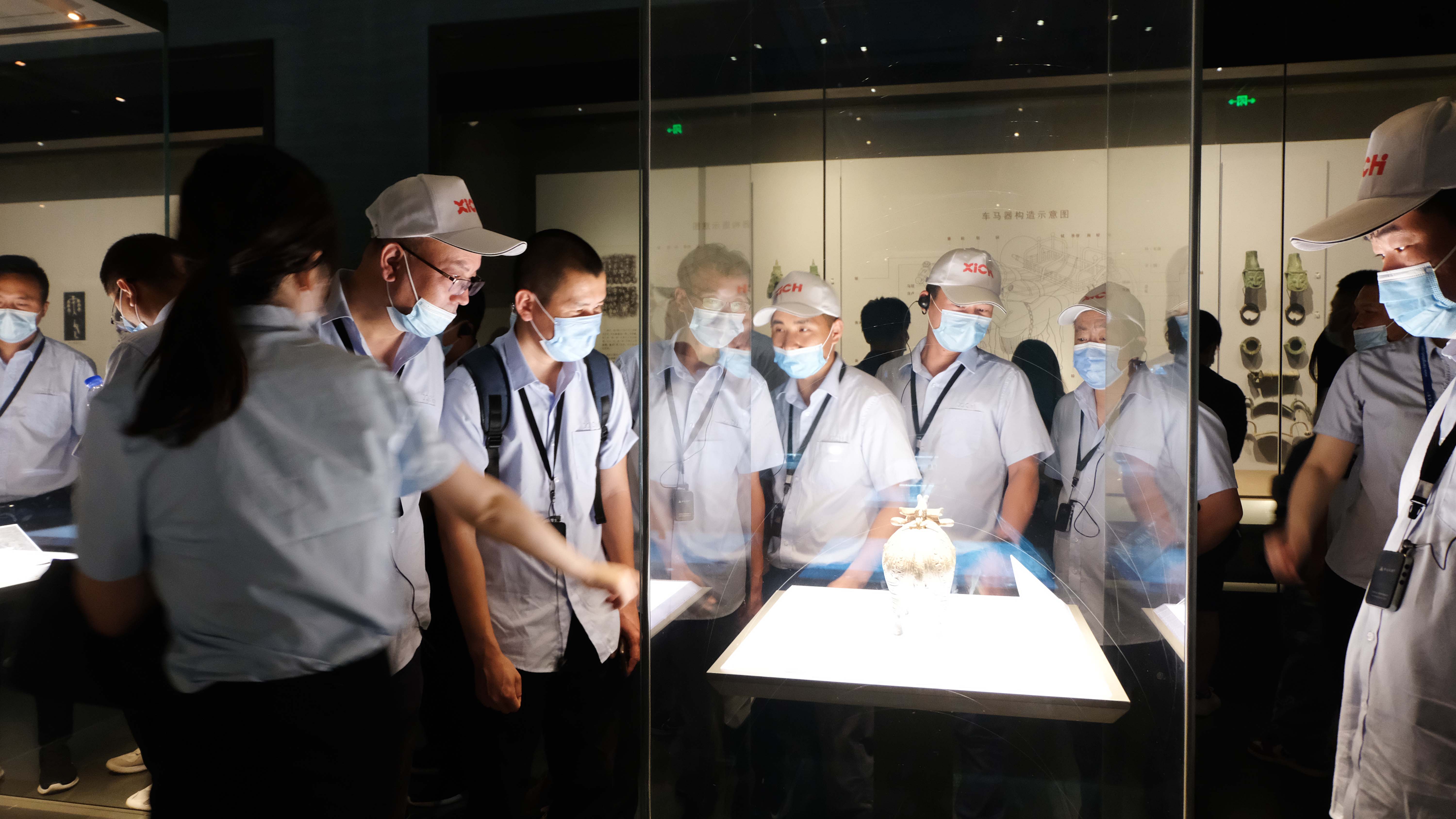 DB多宝体育网址电气营销中心会议圆满成功(图34)